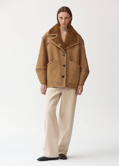 Chaqueta de pelo ante detalles piel napa Miguel Marinero 