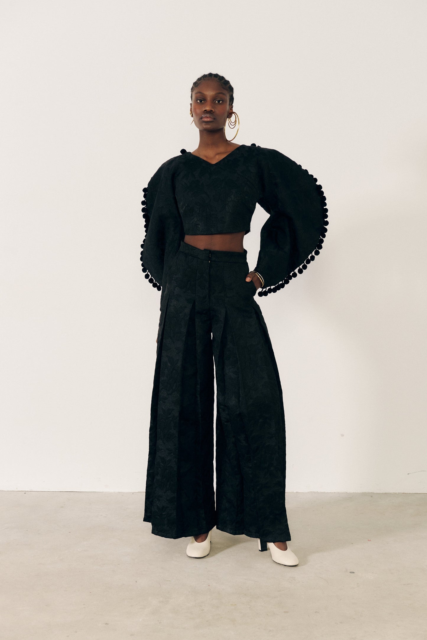 Chaqueta globo con madroños Jackets E.R.A.X. 