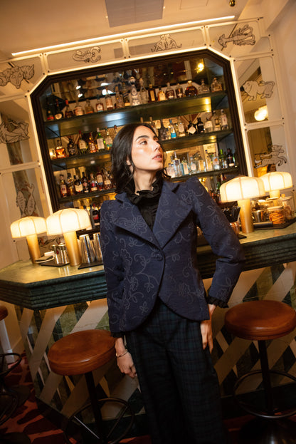 Chaqueta Hearth Azul Marino Estampado Flores Jackets IPA BRAND 