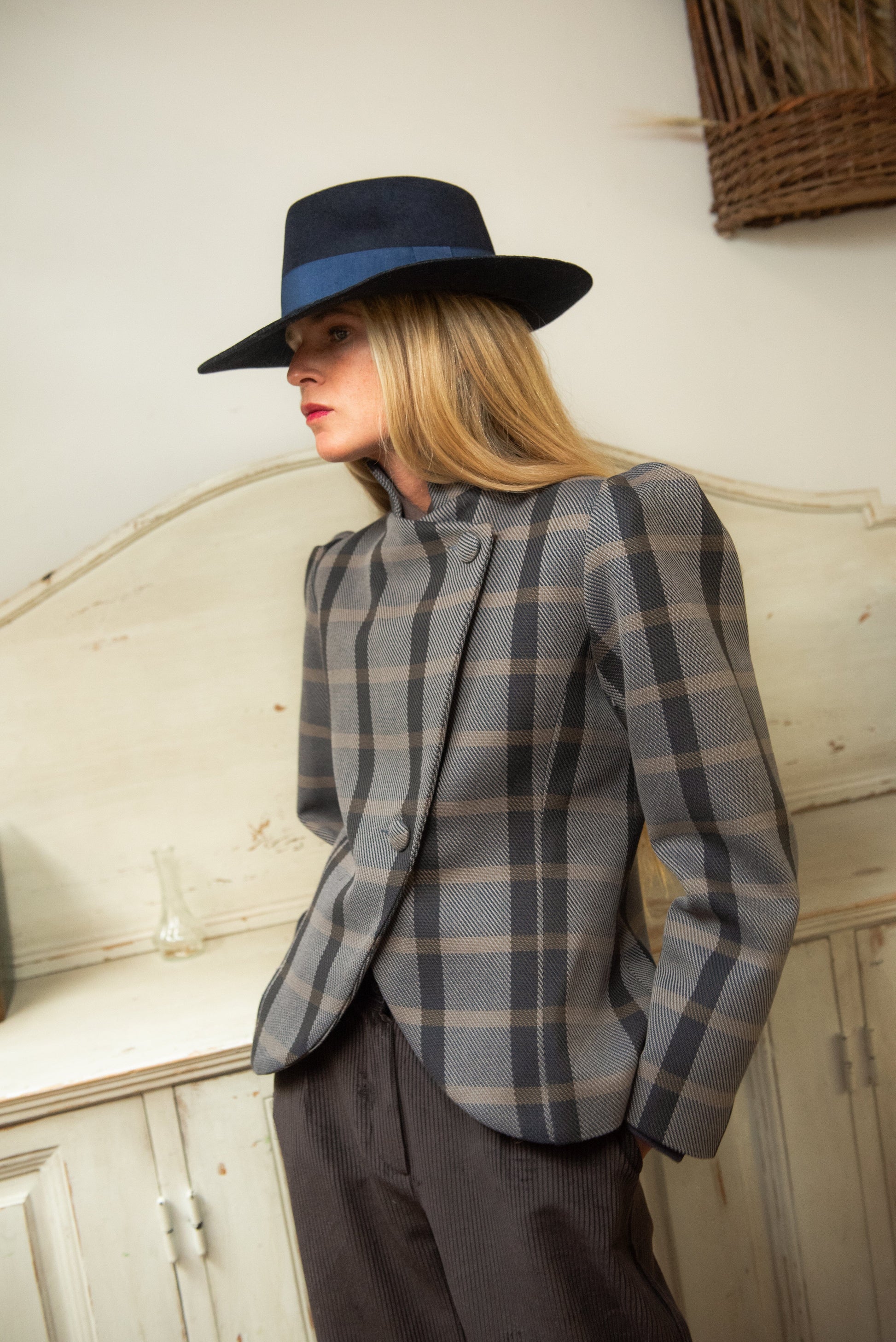 Chaqueta Nordheim Cuadros Azul y Gris Jackets IPA BRAND 