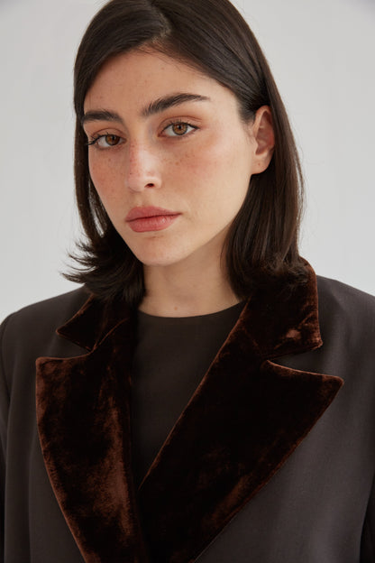 Chaqueta Virginia chocolate Jackets Julise Magon 
