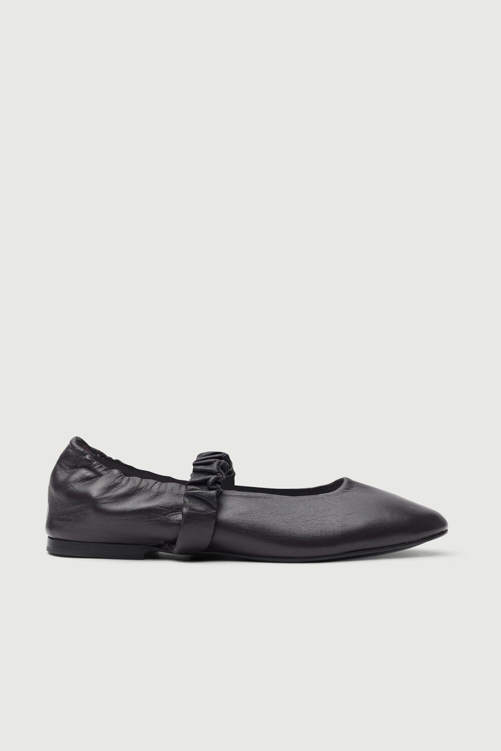 Charlie Ballet Flats in Black Leather Flat shoes AUGUSTA 