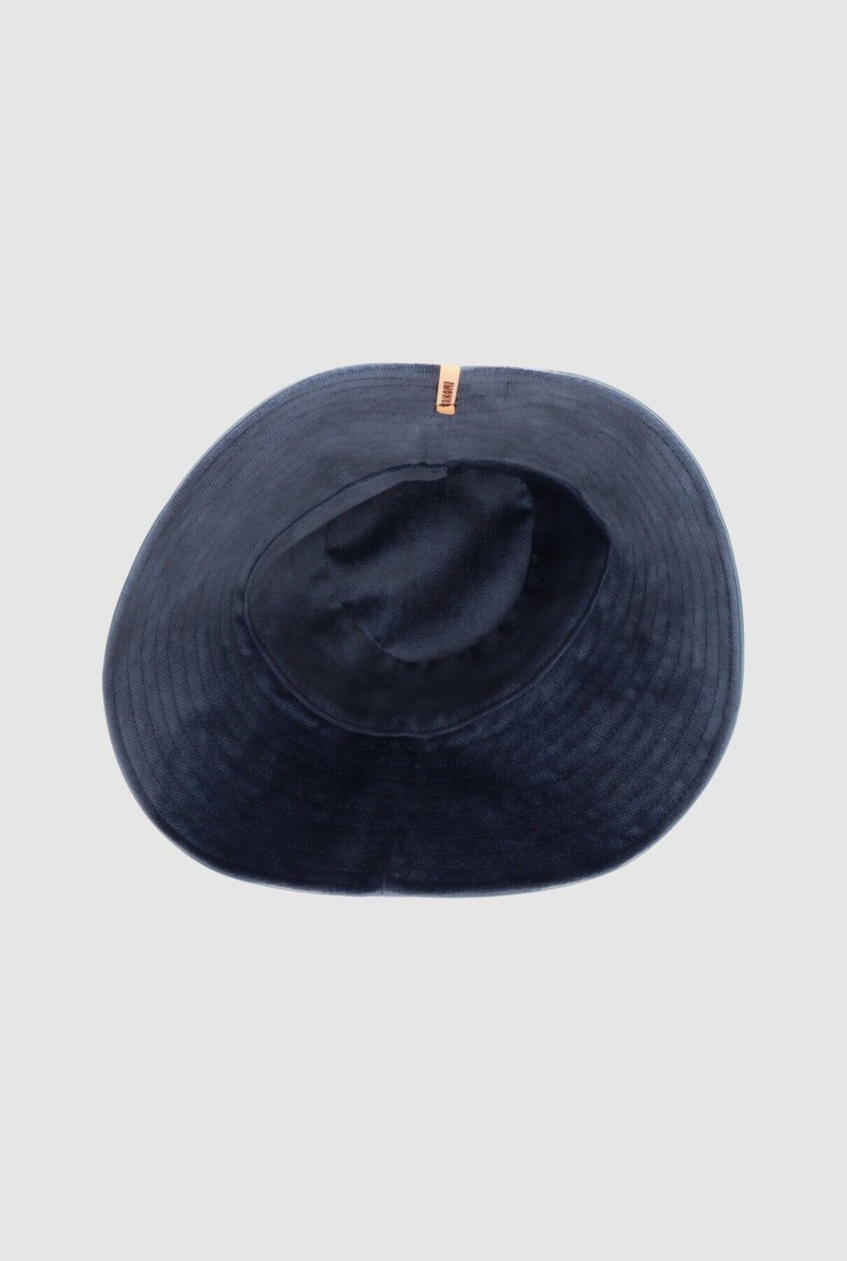 Charolito Infinity + Velvet Hat Zahati 