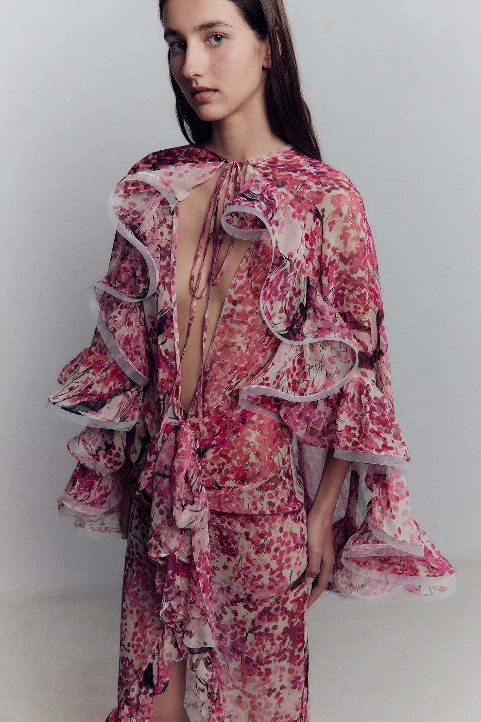 Chiffon Ruffle Cape Foulards & Scarves Juan Vidal 