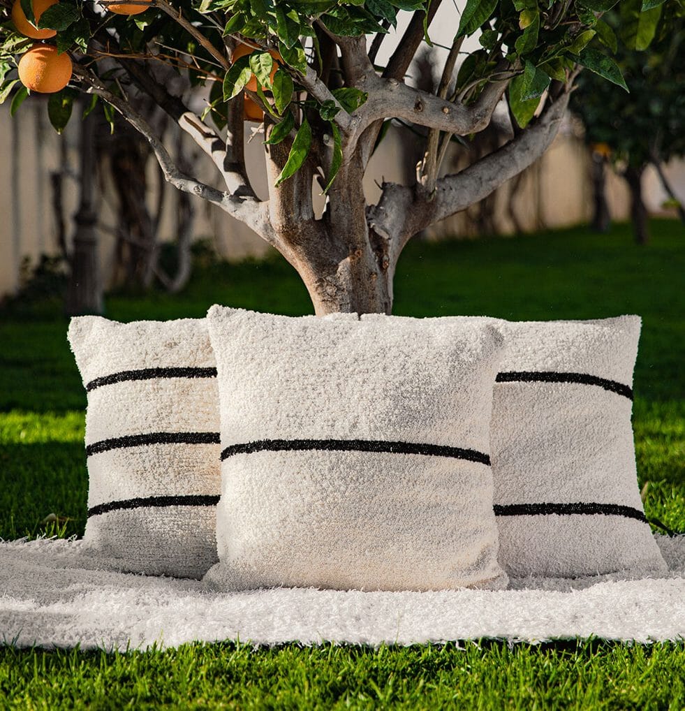 Cojín de Una Raya Cushions ELEVAA 