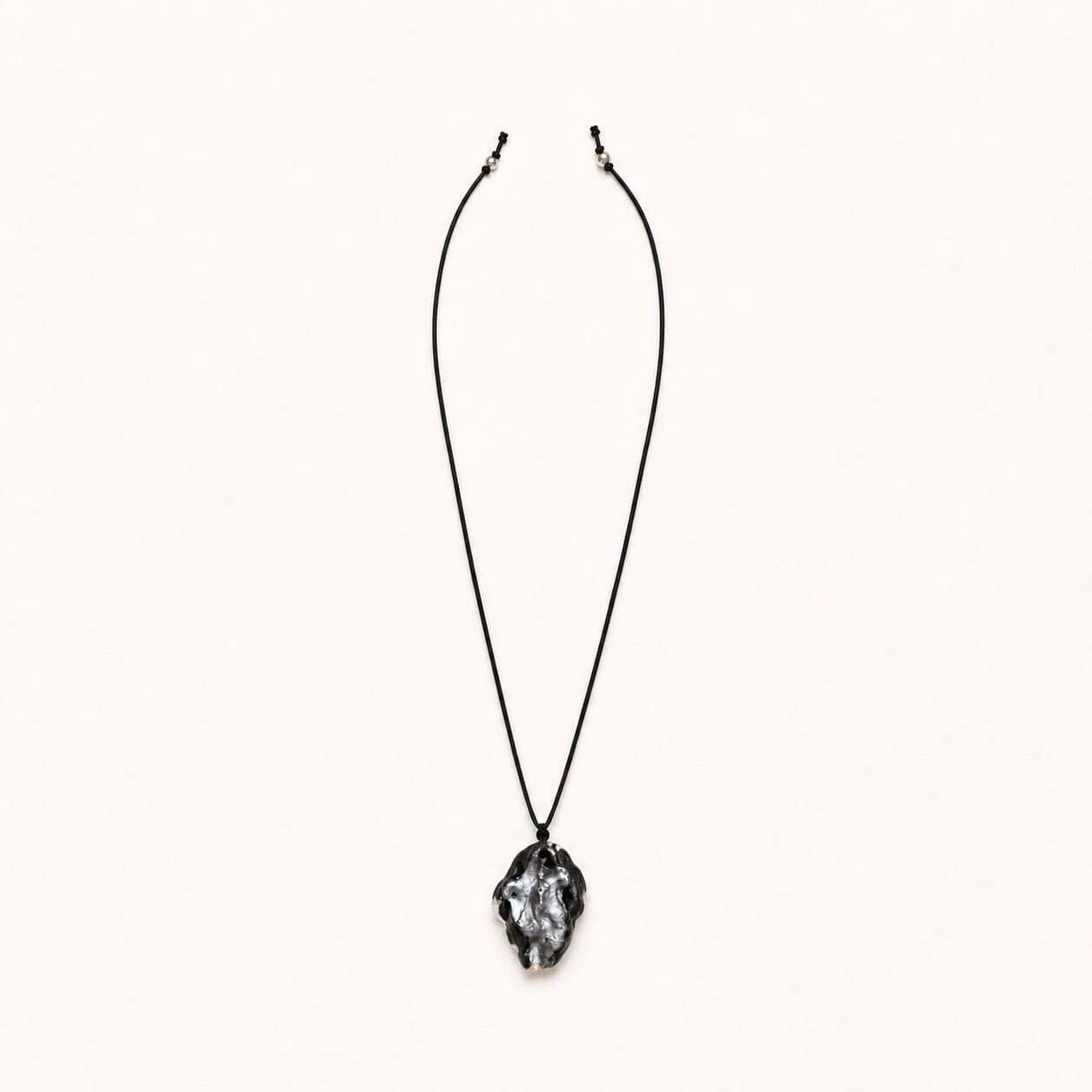 Colgante Murano Negro · Pre Order Necklaces ELEVAA 