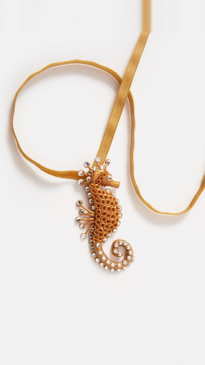 Colgante/Broche Caballito de Mar Oro Strauss Necklaces Joaquin Blanco 
