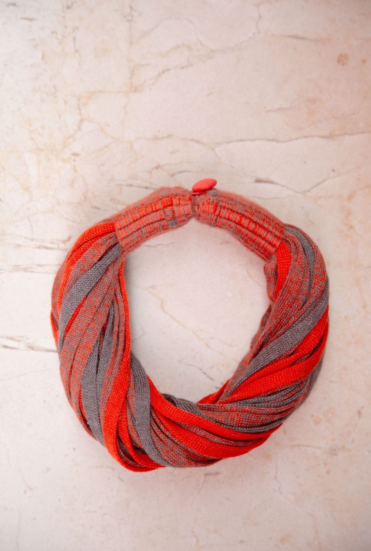 COLLAR CASHMERE/ SEDA NARANJA/ MARRÓN GRIS Necklaces Victoria de Talhora 