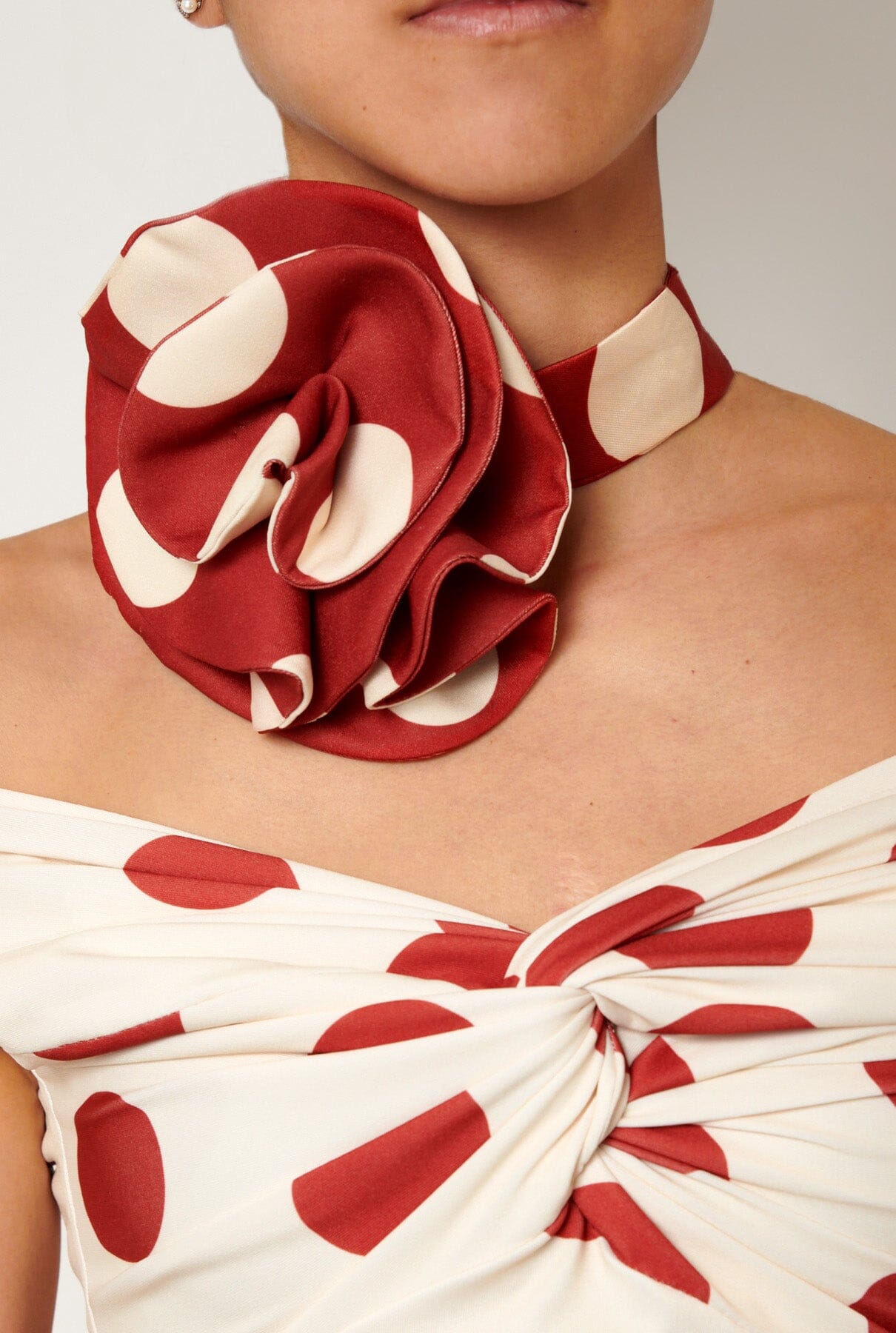 Collar flor red Necklaces Leandro Cano 