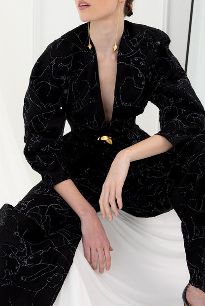 Conjunto Raíces de Luz Negro Trousers Claro Couture 