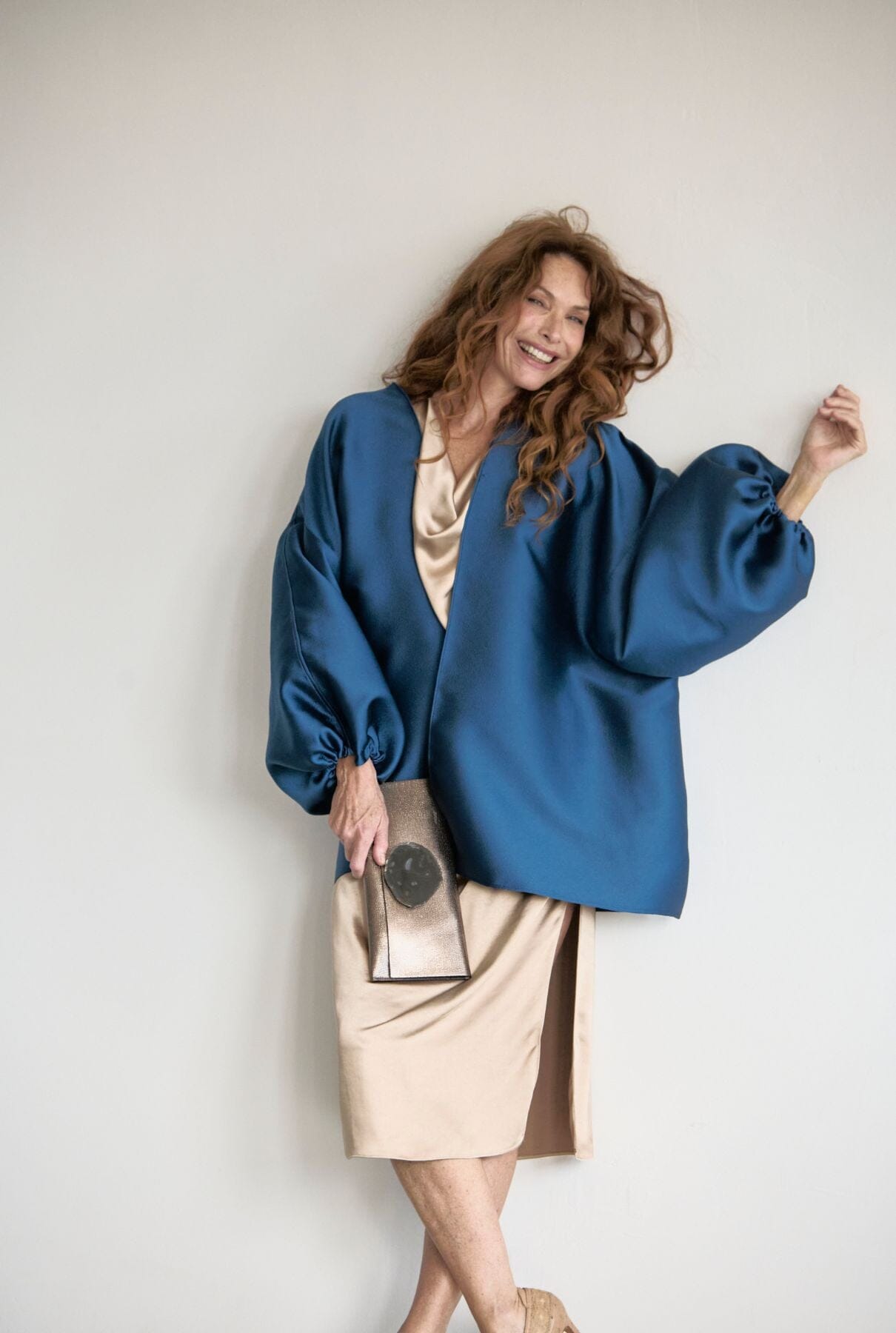 Conjunto vestido Nicole arena y chaqueta Greta azul Dresses Duyos 