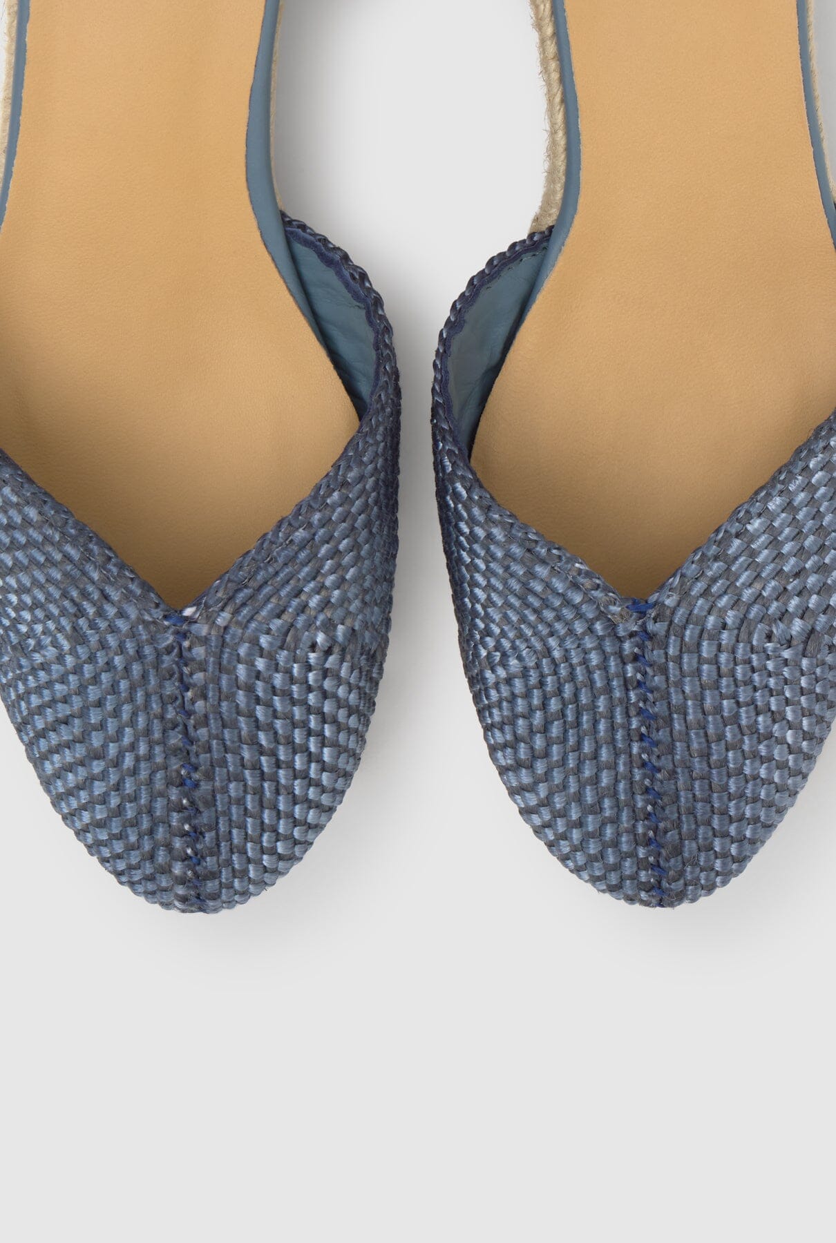 CORA/6/298 Wedges Castañer 