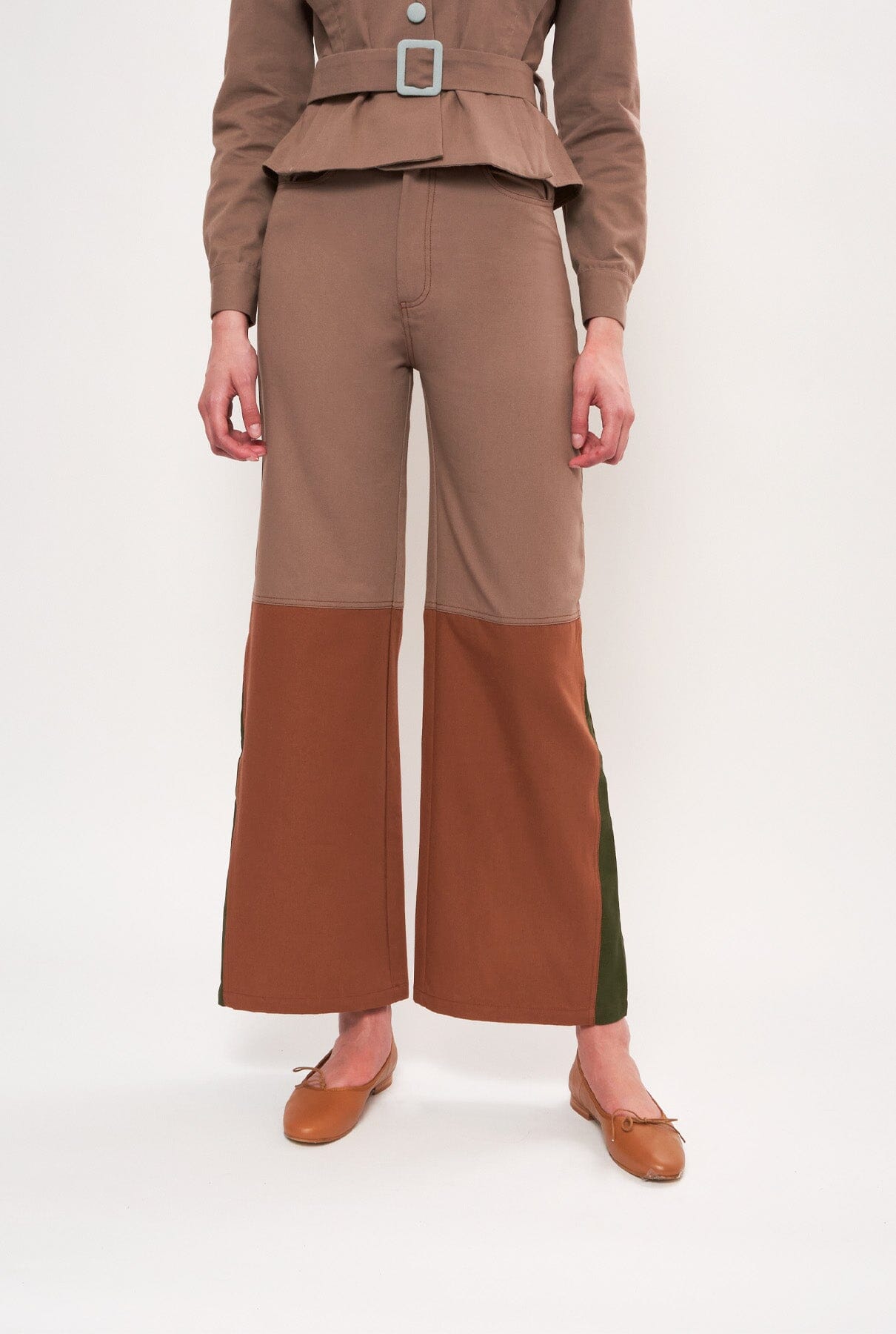 Coro Browns Trousers Julise Magon 