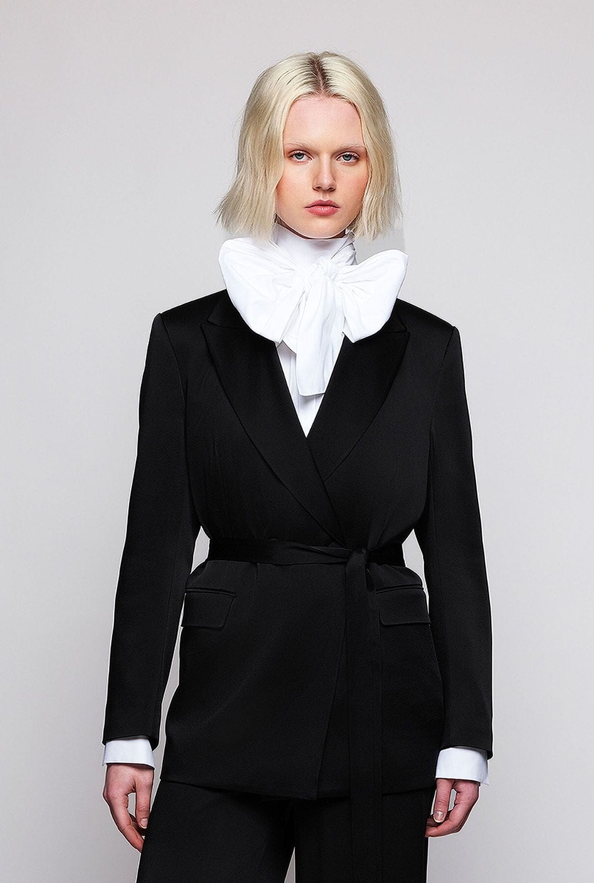 Crossed black satin blazer Jackets Mirto 