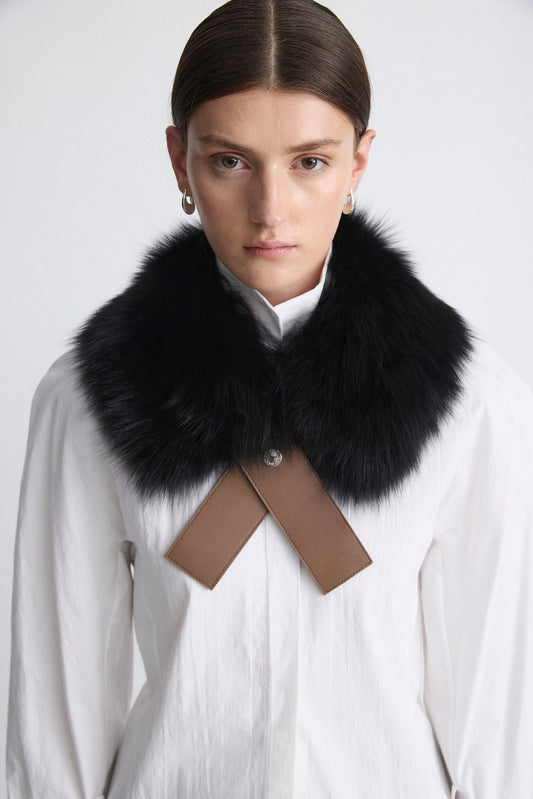 Cuello de pelo negro y cuero Foulards & Scarves Miguel Marinero 