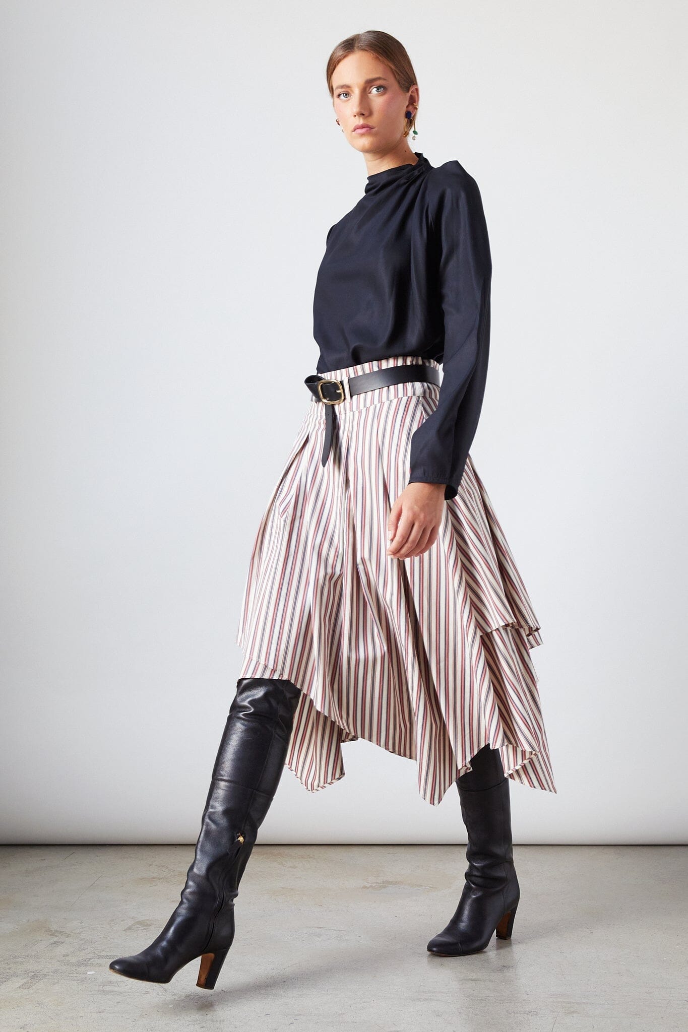 Daphne Top Black Shirts & Tops The Label Edition 