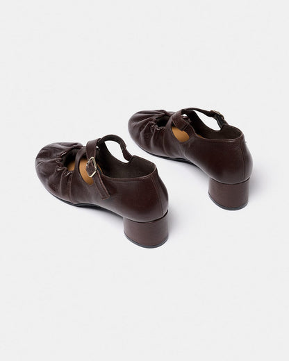 DOROTEA MARRON WILD Heels Naguisa 