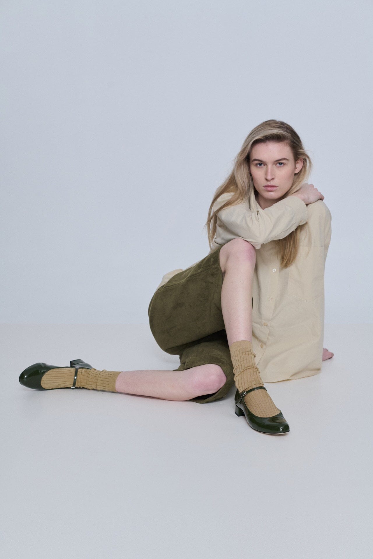 Emilia Mary Janes in Khaki Patent Leather Flat shoes AUGUSTA 