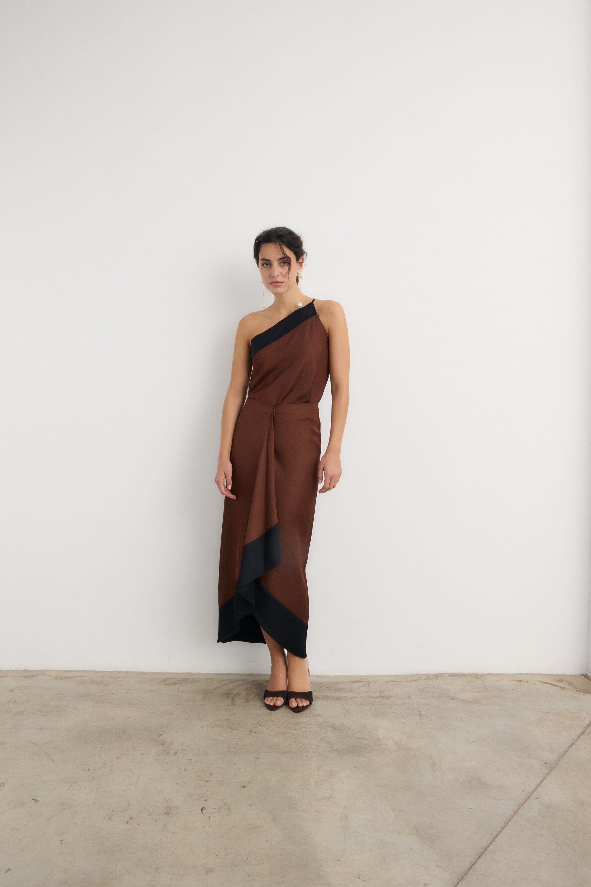 Falda Ada marrón Galcon Studio 