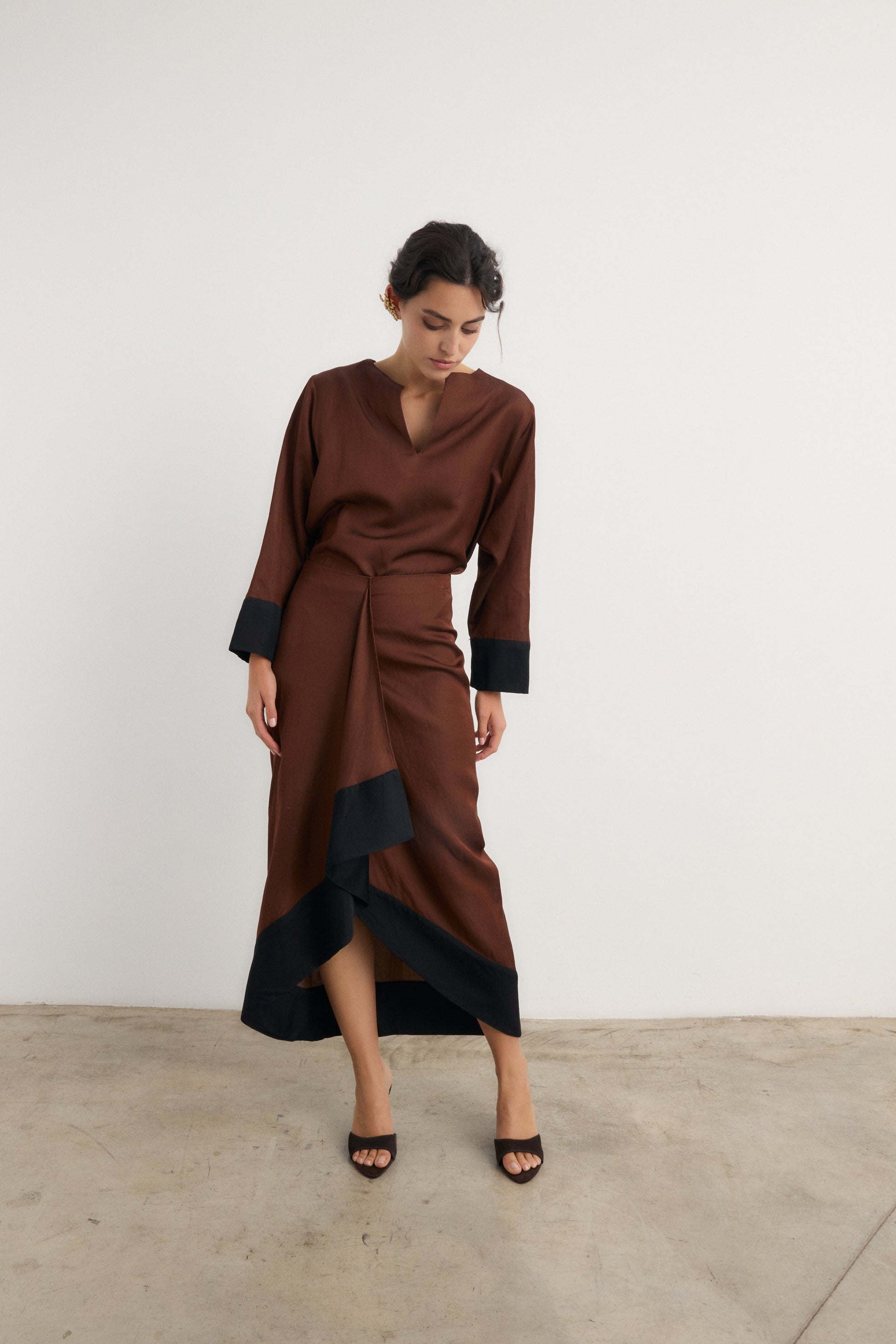 Falda Ada marrón Galcon Studio 