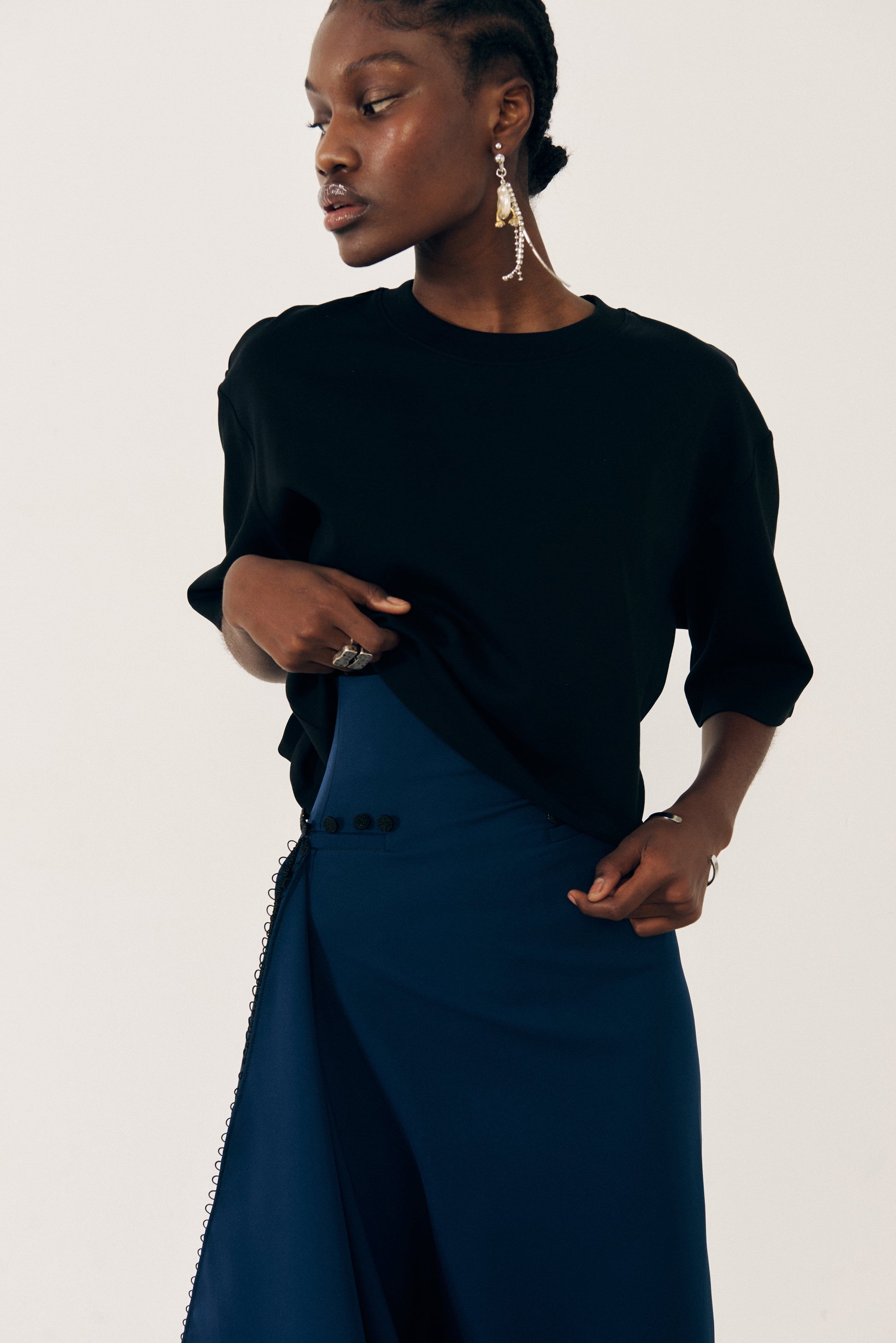 Falda con cola delantera PRE-ORDER Skirts E.R.A.X. 