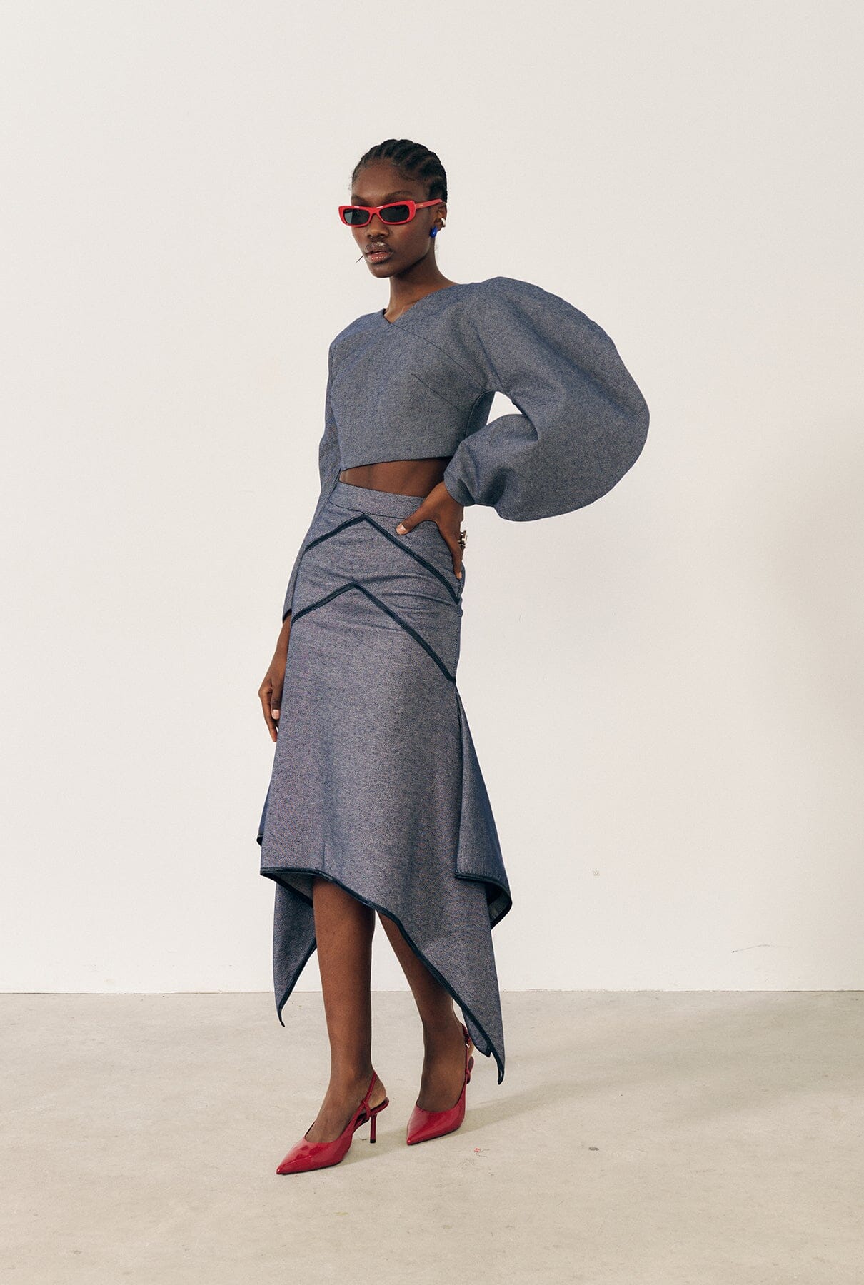 Falda con cortes azul marino Skirts E.R.A.X. 