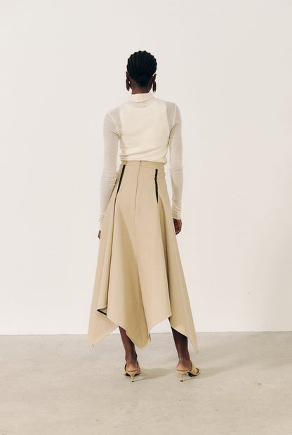 Falda con cortes beige Skirts E.R.A.X. 