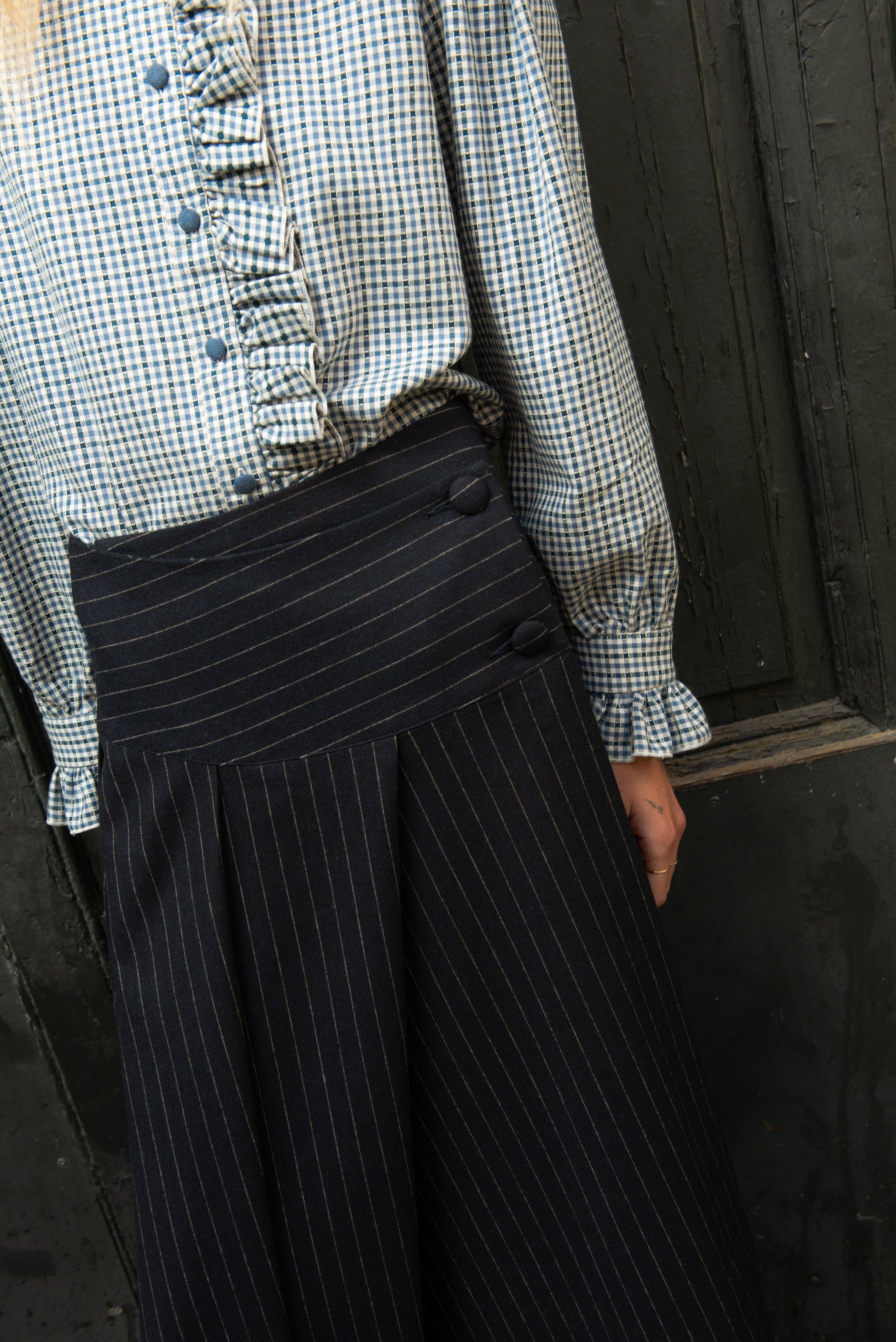 Falda Cruzada Valmira Rayas Azul Oscuro Skirts IPA BRAND 