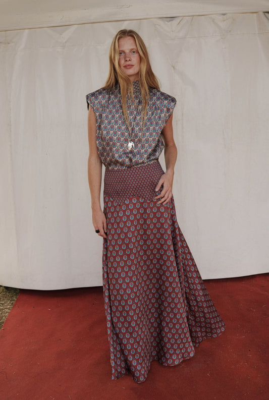 FALDA LIONA ROJA Skirts Himba Collection 