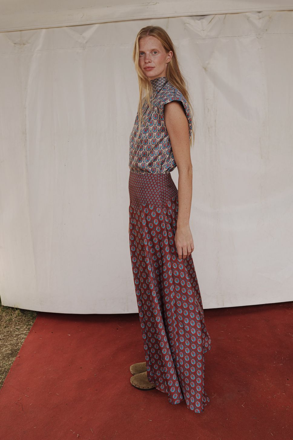 FALDA LIONA ROJA Skirts Himba Collection 