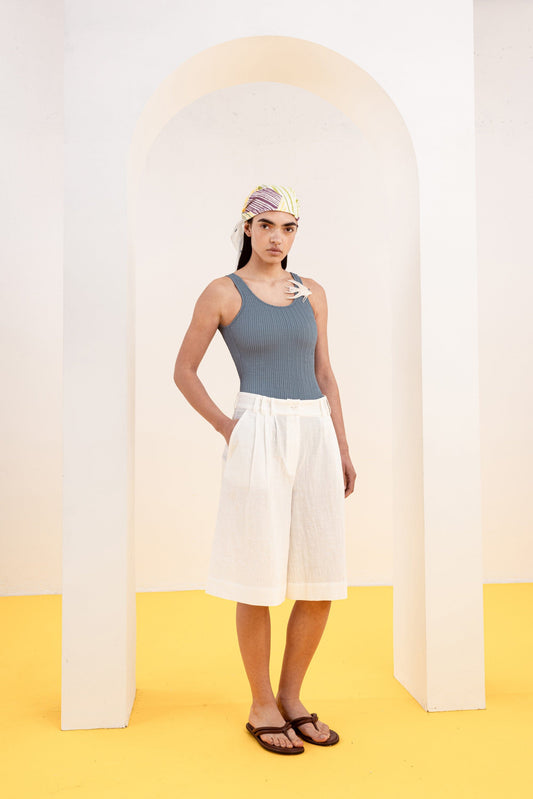 FALDA PANTALÓN SILVIA BLANCO Trousers SOY FASCINANTE 