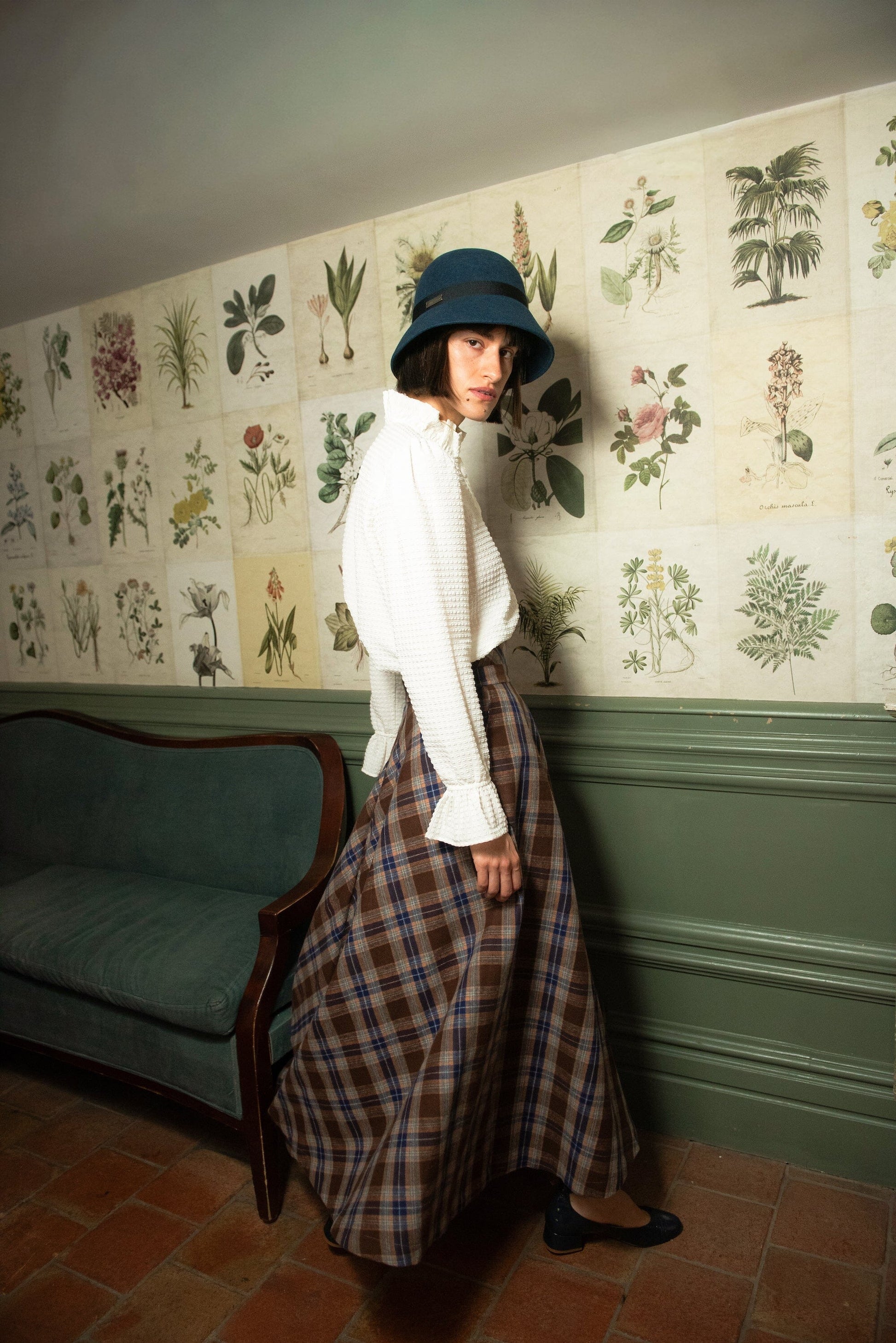 Falda Vuelo Cervinia Cuadros Azul y Camel IPA BRAND 