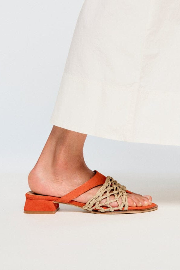 FIGUERAS NARANJA Flat sandals Naguisa 