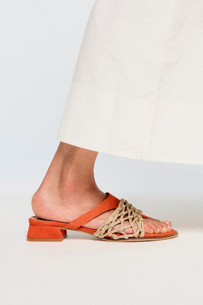 FIGUERAS NARANJA Flat sandals Naguisa 