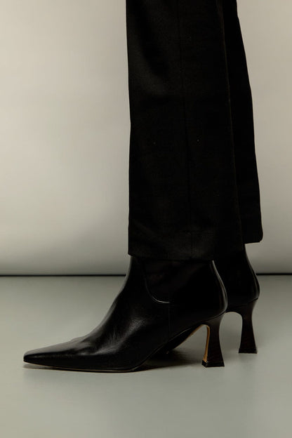 Florence Boots in Black Leather Boots AUGUSTA 