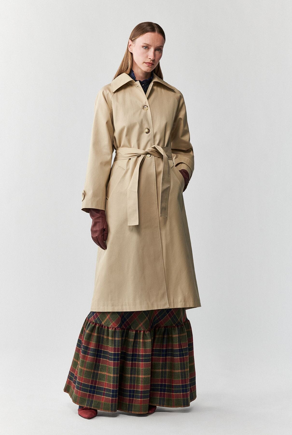 Gabardina beige impermeable Ivy Coats Kolonaki 