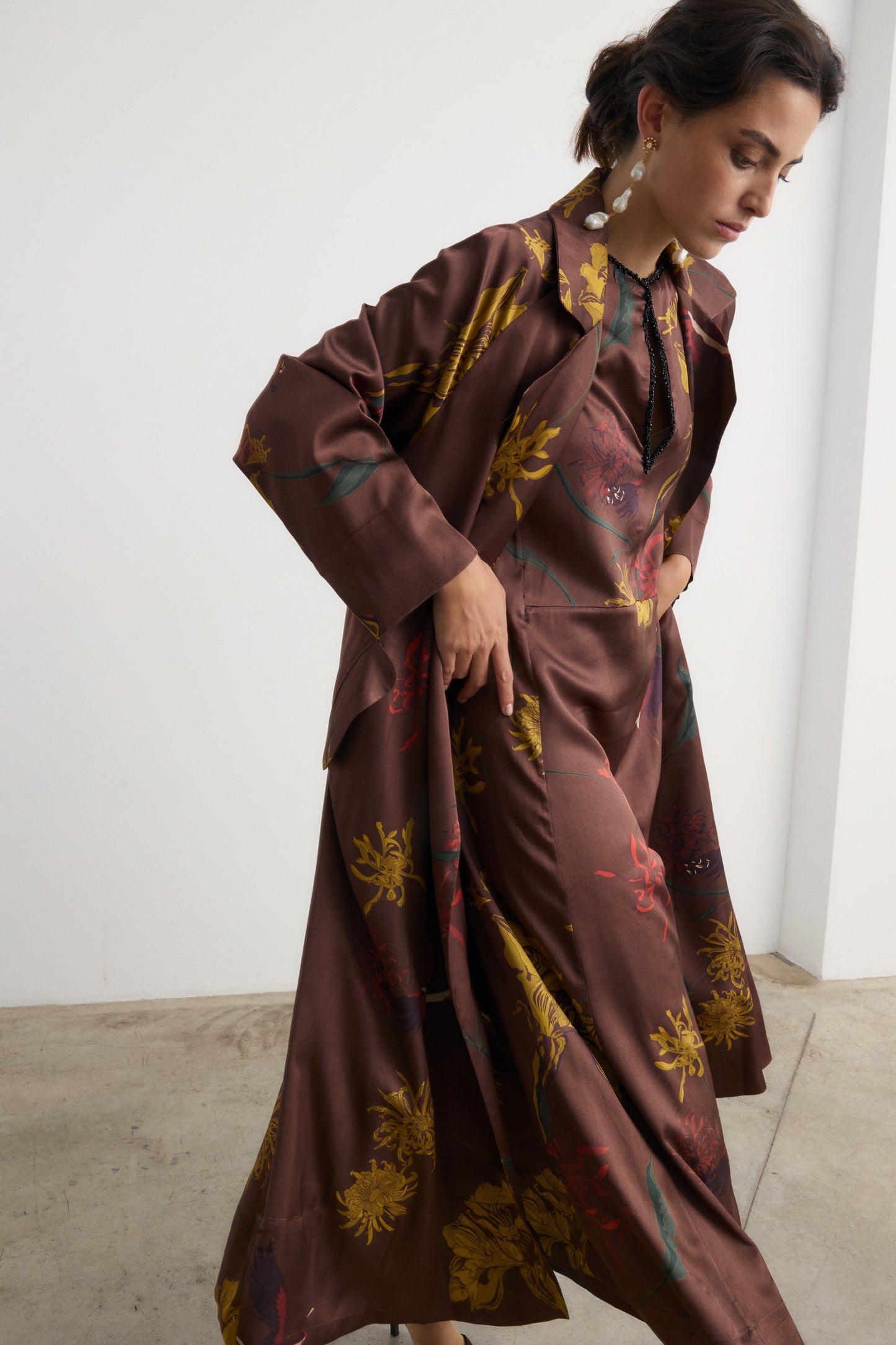 Gabardina Manuela flora Marrón Coats Galcon Studio 