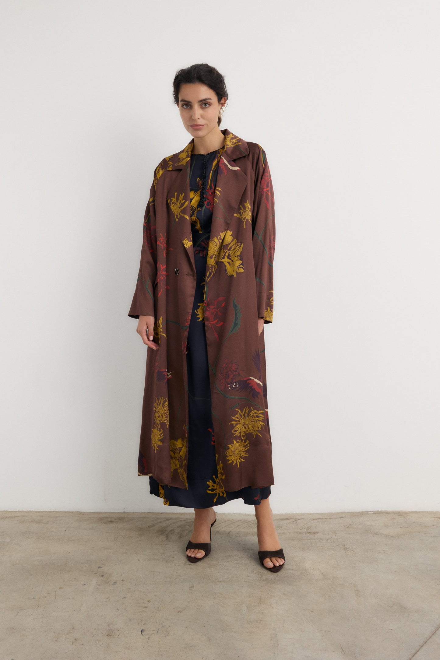 Gabardina Manuela flora Marrón Coats Galcon Studio 