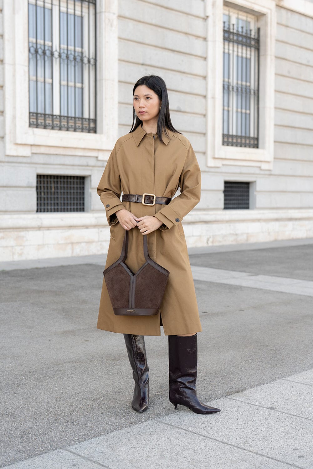 Gaia Chocolate Suede Shoulder bags Carnevale Madrid 