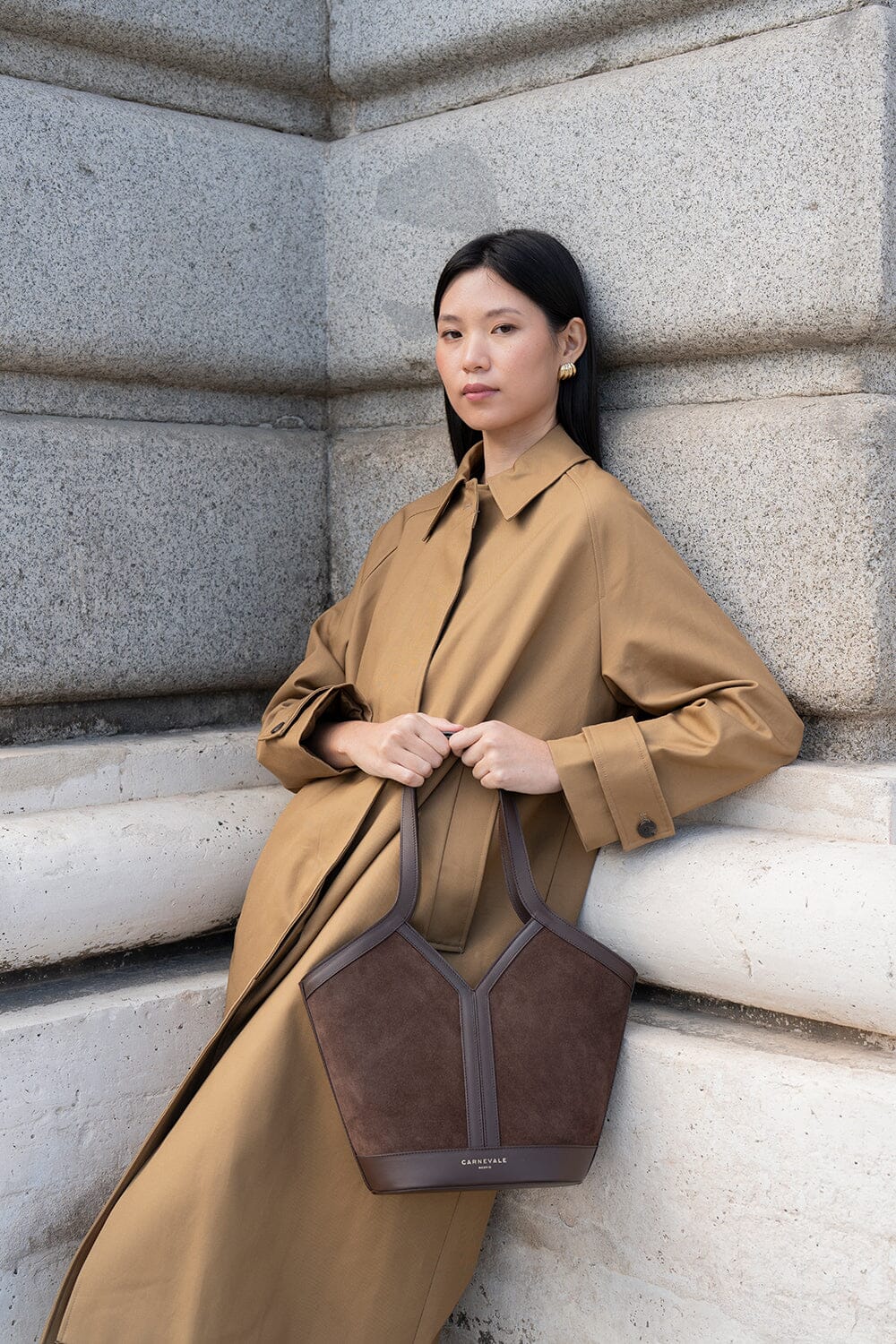 Gaia Chocolate Suede Shoulder bags Carnevale Madrid 