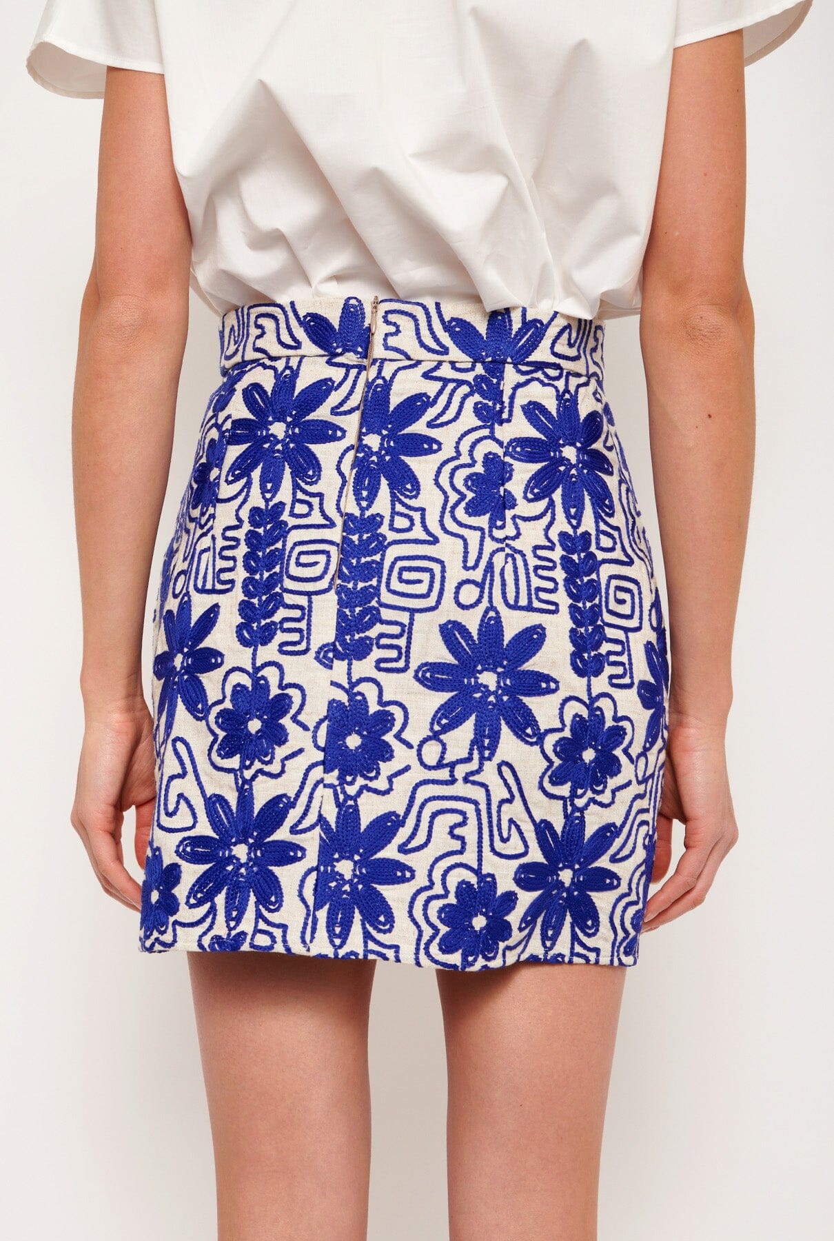 Garbo mini skirt etnico azulon Skirts Duyos 