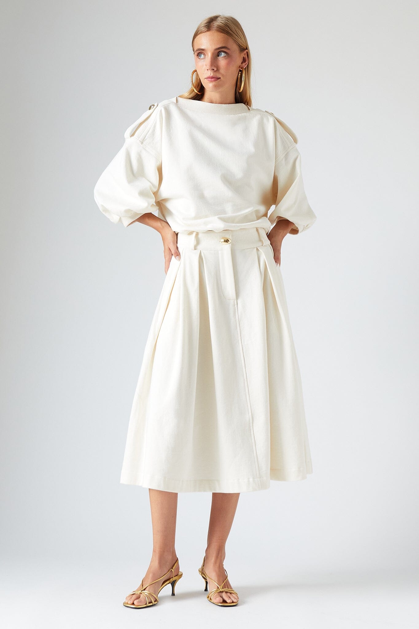 Greta Sweatshirt Cream Sweatshirts The Label Edition 