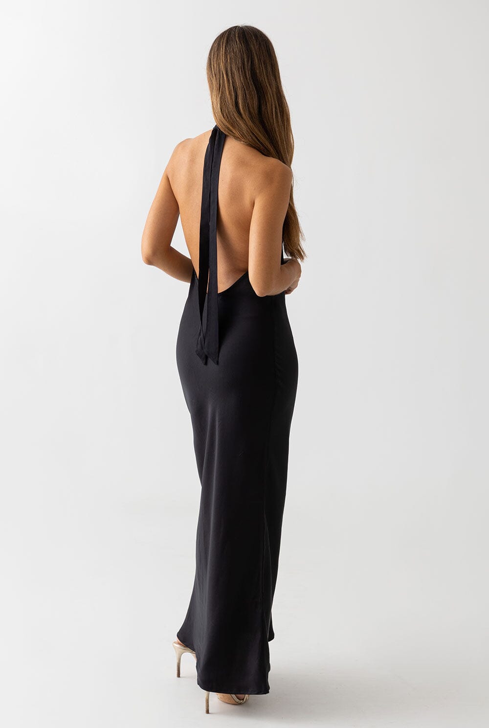 HALTER BLACK DRESS Dresses The Villã Concept 