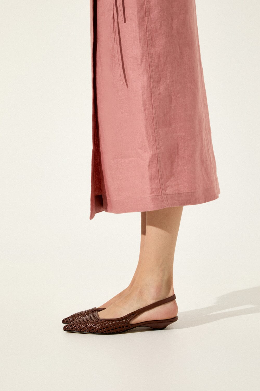 Harper Slingback Flats in Chocolate Woven Leather Flat shoes AUGUSTA 