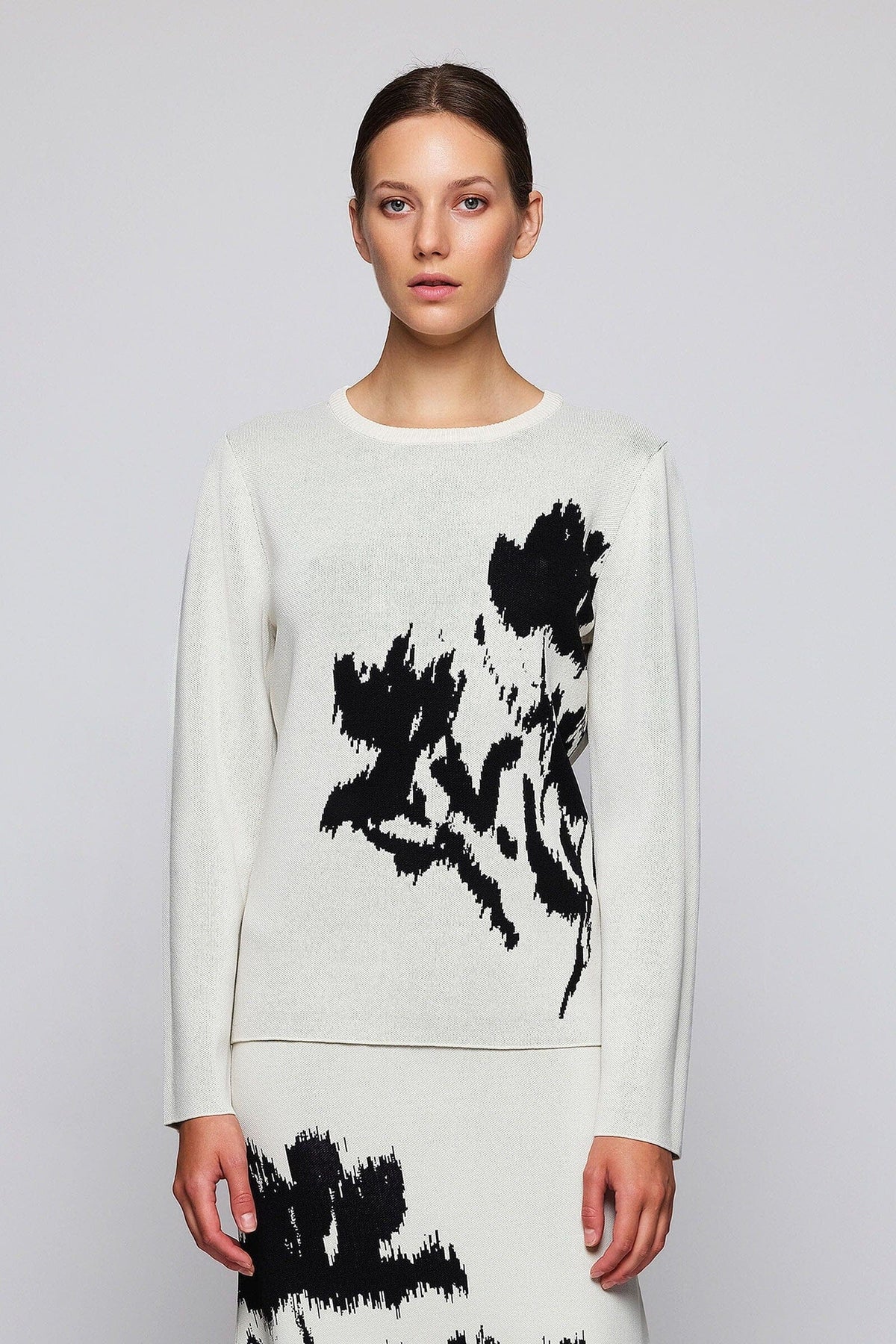 Jersey blanco jacquard floral Sweaters Mirto 