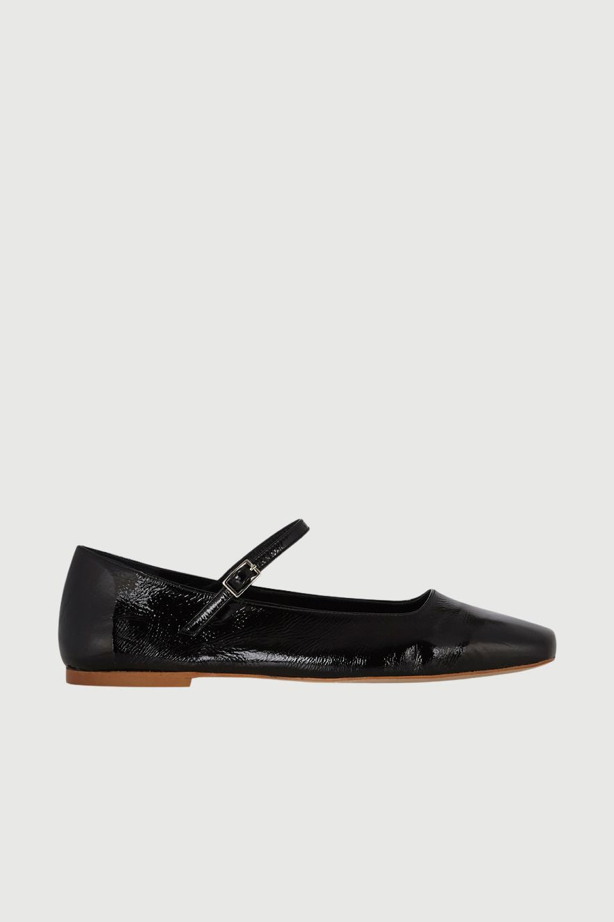Julieta Mary Janes in Black Patent Leather Flat shoes AUGUSTA 