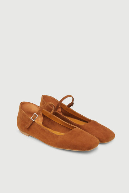 Julieta Mary Janes in Caramel Suede Flat shoes AUGUSTA 