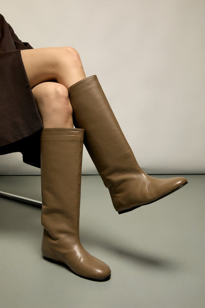 Juno Boots in Taupe Leather Boots AUGUSTA 