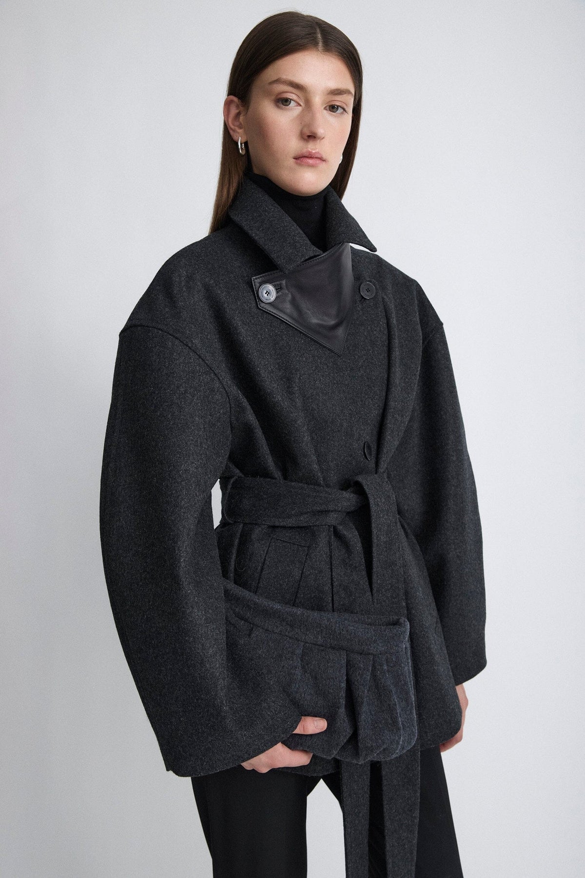 Kimono de lana gris Coats Miguel Marinero 