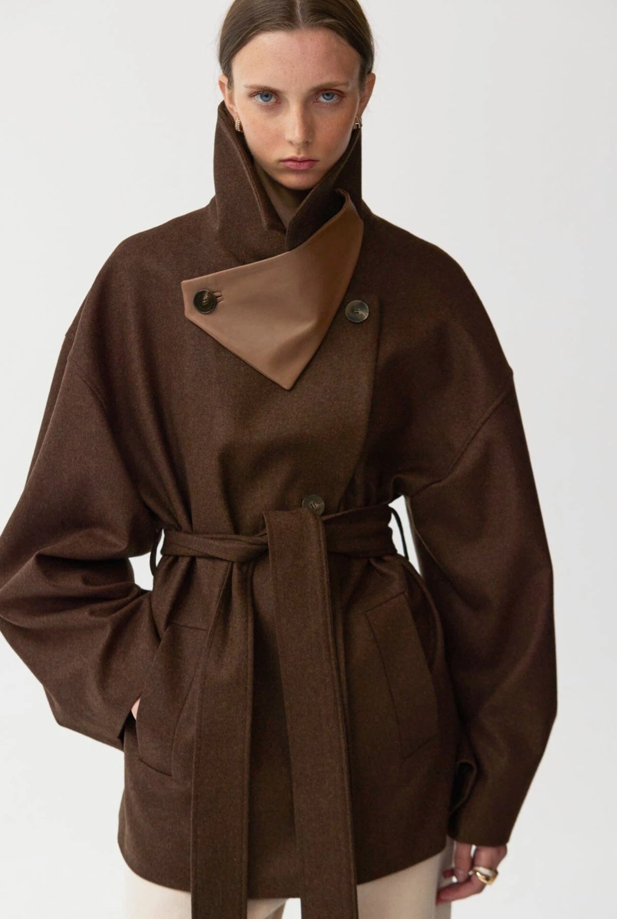 kimono de lana kaki Jackets Miguel Marinero 